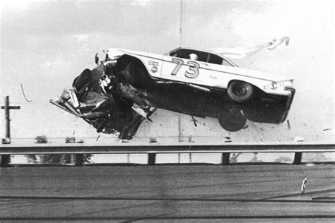 lee petty daytona crash car